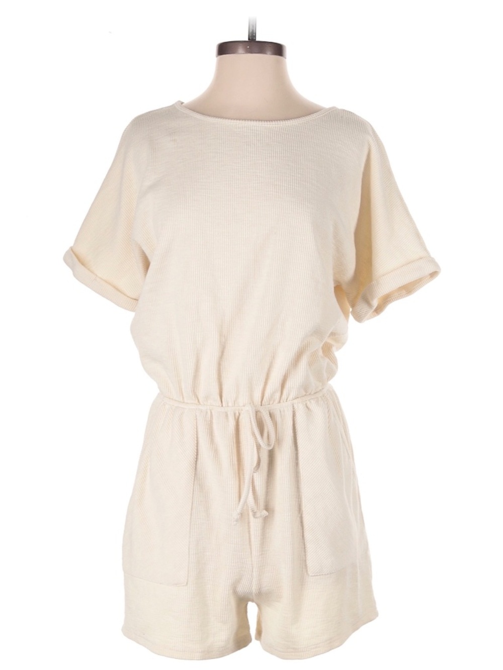 (Unbranded) Ivory Romper, Size Medium - Very good condition!